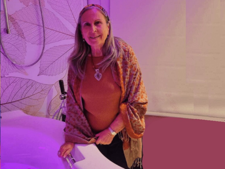 “El parto en el agua es más fácil para las madres y mejor para los bebés