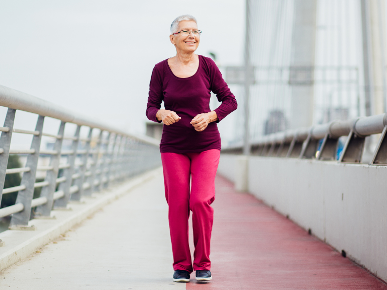 fuerza muscular, longevidad, envejecimiento, actividad física, mujeres mayores