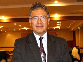 Dr. Hugo Aucancela