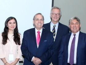 Dres. Annia Cherrez, Mario Sánchez, Javier Subiza e Iván Cherrez