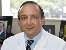 Dr. Eduardo Viteri