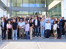 visita, oftalmólogos, PAAO, farmacéutica, laboratorios saval