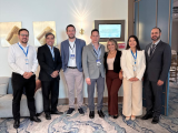 Sociedad Ecuatoriana de Oftalmología y Ortóptica, oftalmología Ecuador, endoftalmitis, manejo de endoftalmitis, Simposio de Consensos en el Manejo de Endoftalmitis, salud visual, seguridad del paciente, educación médica continua, protocolos estandarizados, atención visual, especialistas en oftalmología, prevención de endoftalmitis, tratamiento de endoftalmitis, cirugía oftalmológica, infecciones oculares, consensos clínicos, actualización médica, calidad asistencial, instituciones de salud, comunidad oftalmológica ecuatoriana, Ecuador, profesionales de la salud visual, alianzas institucionales, protocolos clínicos, atención oftalmológica, capacitación médica, salud ocular