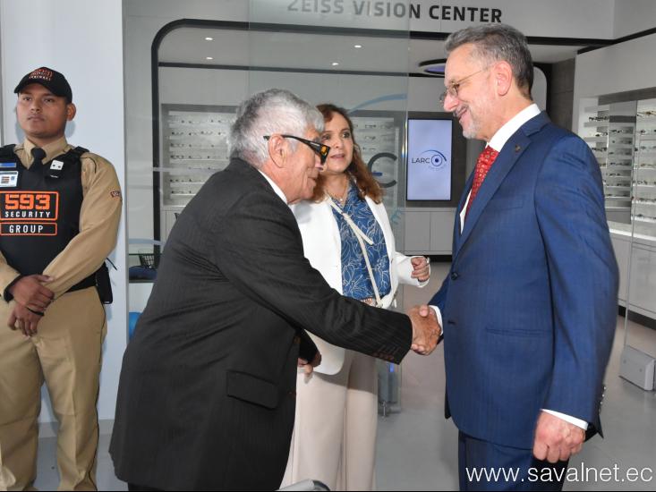Inauguración Larco Eye Clinic I