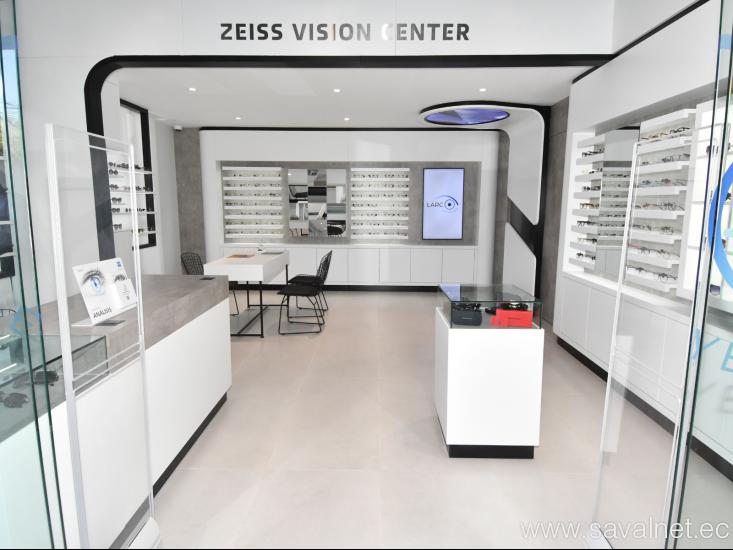 Inauguración Larco Eye Clinic I