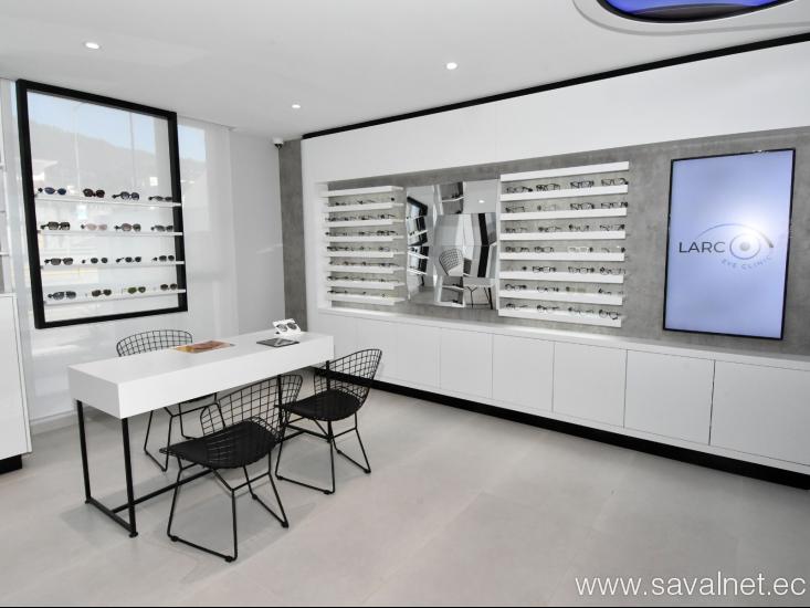 Inauguración Larco Eye Clinic I