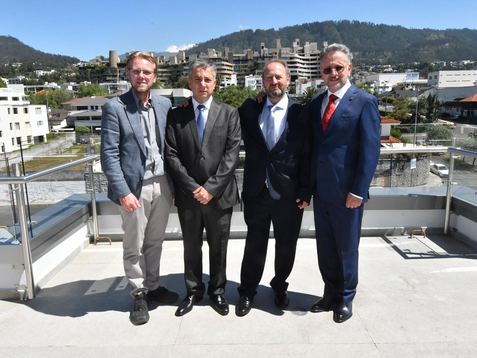 Inauguración Larco Eye Clinic II